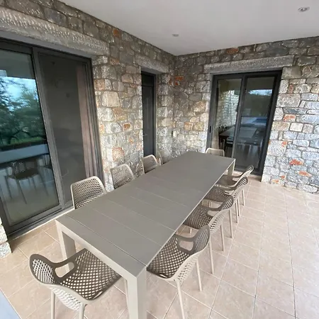 Niobe Appartement *